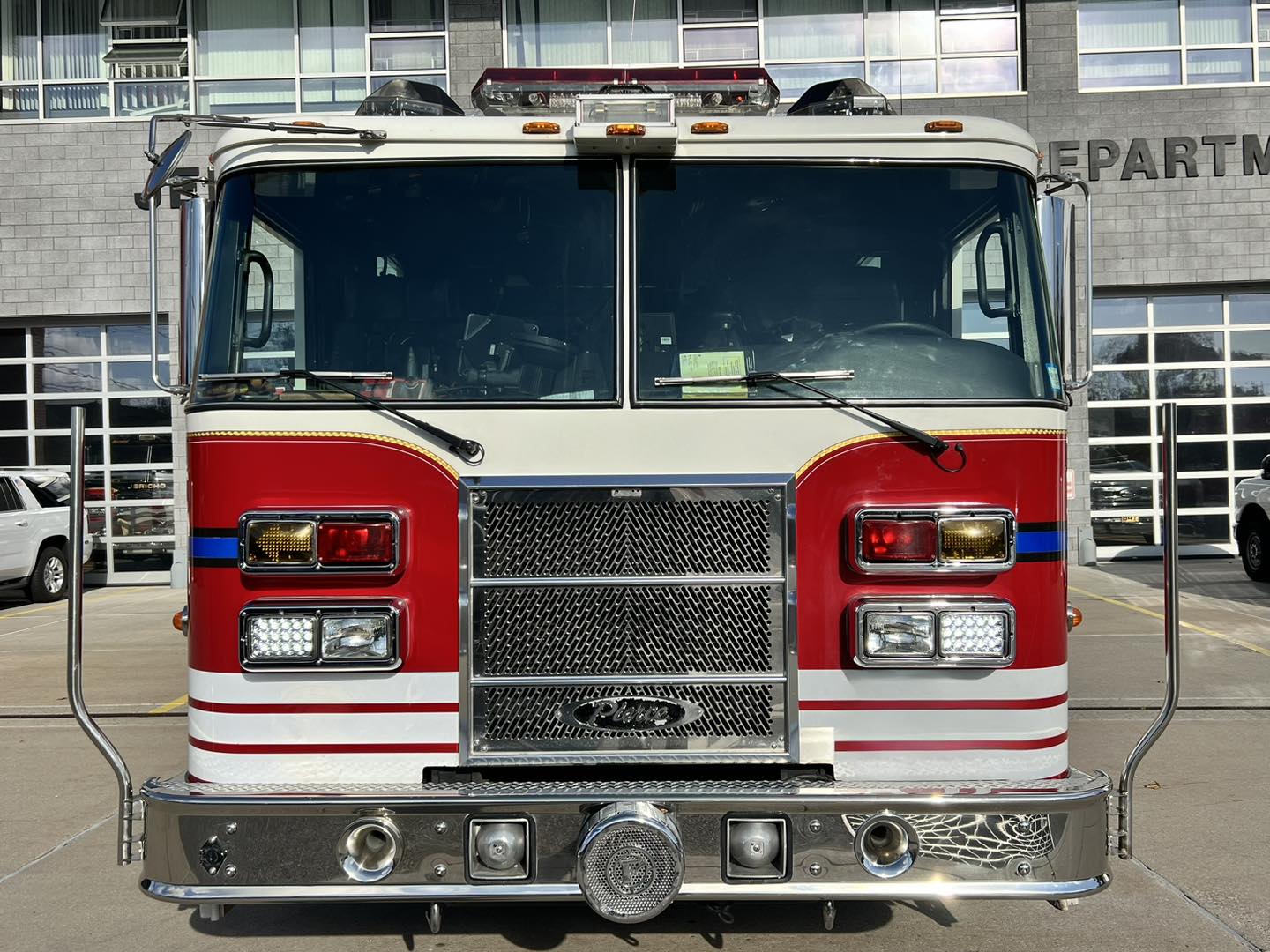 2003 Pierce Dash 95’ MidMount Platform Used Truck Details